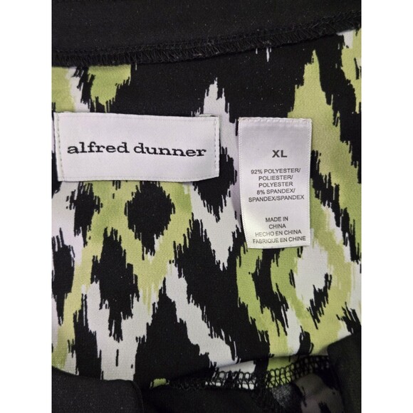 Alfred Dunner Green and Black Blouse with Triangles XL - Picture 5 of 5